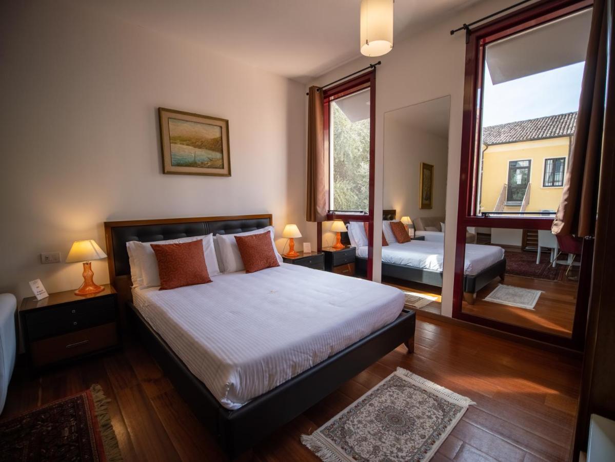 Ego' Residence แฟร์รารา ภายนอก รูปภาพ