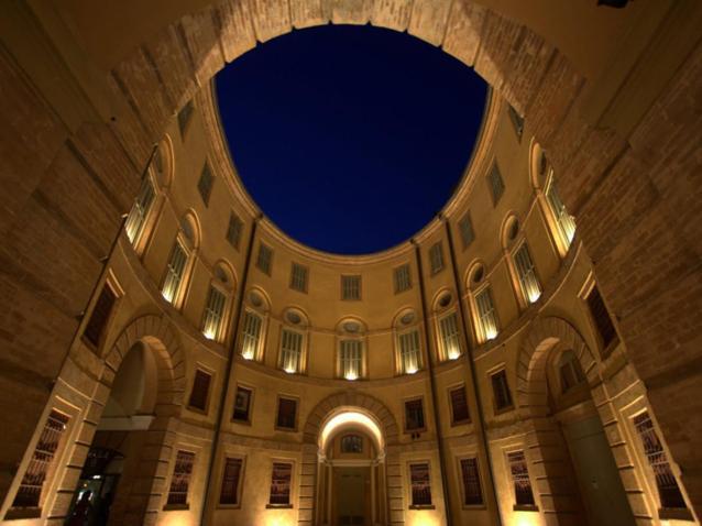 Ego' Residence แฟร์รารา ภายนอก รูปภาพ